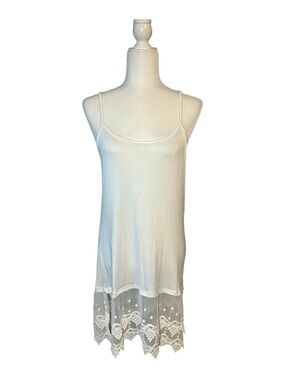 Go Fish Lace Trim Camisole Slip – Women’s Large NWT Off-White Layering Tank